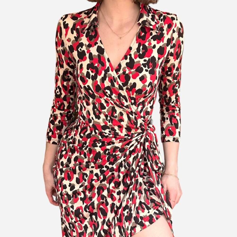 Boston Proper size 2 Leopard animal cheetah print wrap dress v neck